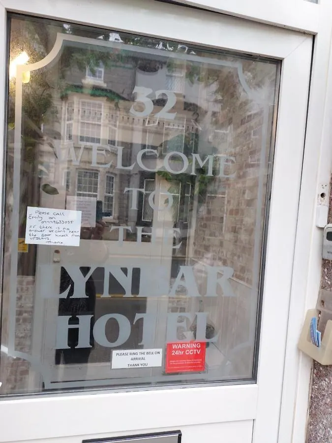 Lynbar Guesthouse Blackpool Guest house
