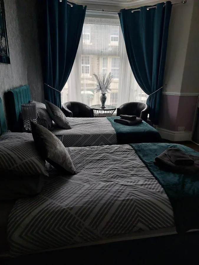 بيت ضيافة Lynbar Guesthouse بلاكبول