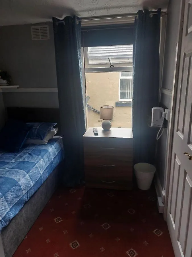 Lynbar Guesthouse بلاكبول 0*,  المملكة المتحدة